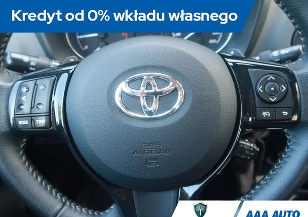 Toyota Yaris cena 59000 przebieg: 57734, rok produkcji 2020 z Gdańsk małe 172